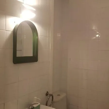 And Basic Universitat For Young Penzion Barcelona