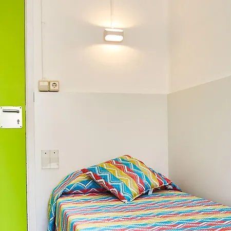 And Basic Universitat For Young Gasthof