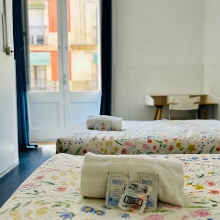 And Basic Universitat For Young * ברצלונה