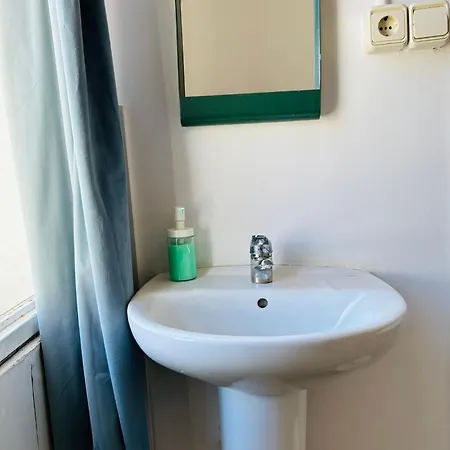 And Basic Universitat For Young *